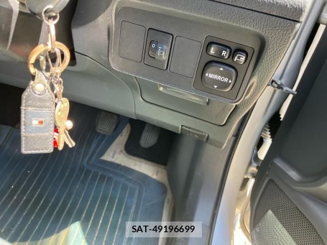 Toyota COROLLA FIELDER 2012-03 8335284-8