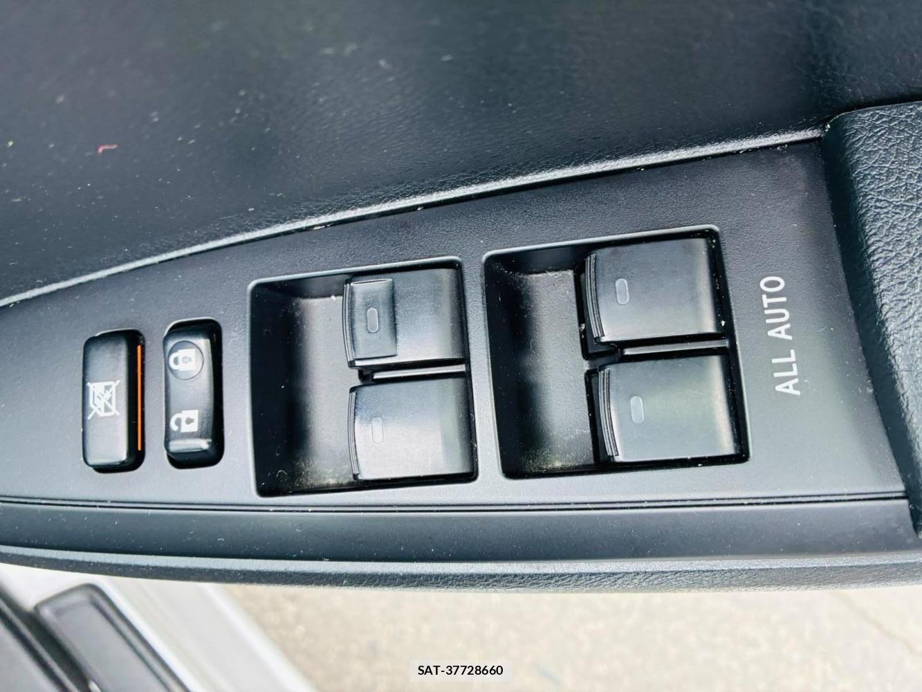Toyota COROLLA FIELDER 2019-09 8240831-22