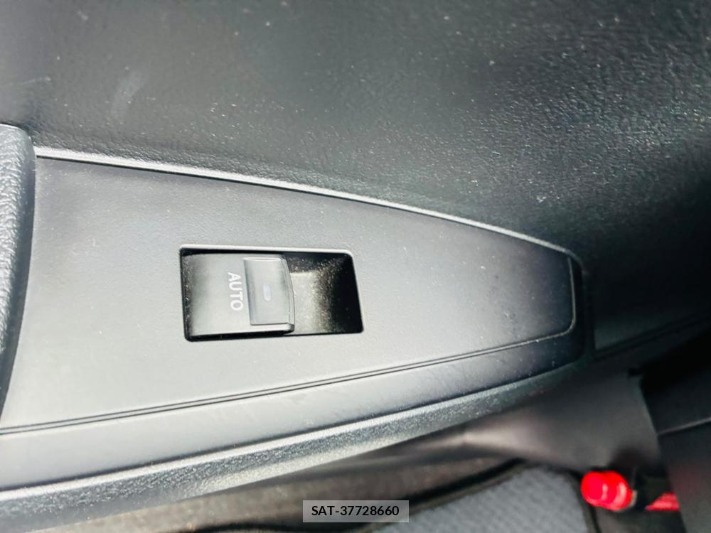 Toyota COROLLA FIELDER 2019-09 8240831-24