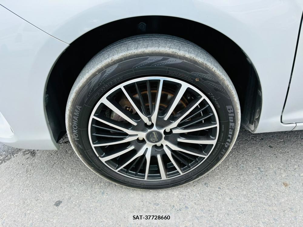 Toyota COROLLA FIELDER 2019-09 8240831-30