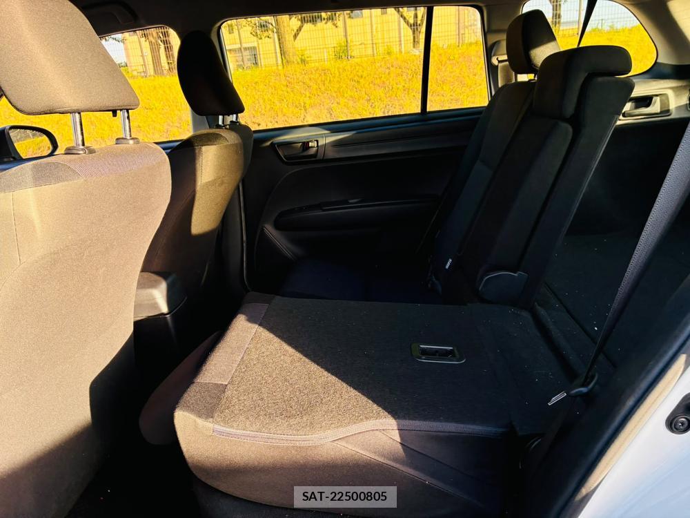 Toyota COROLLA FIELDER 2019-06 8056486-9
