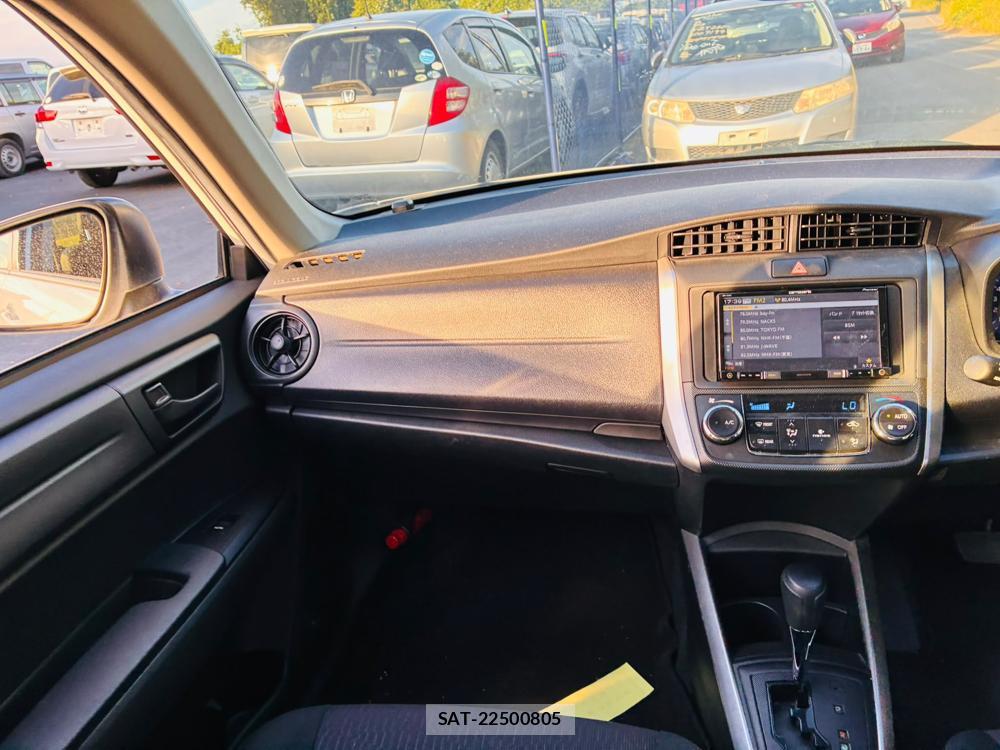 Toyota COROLLA FIELDER 2019-06 8056486-17