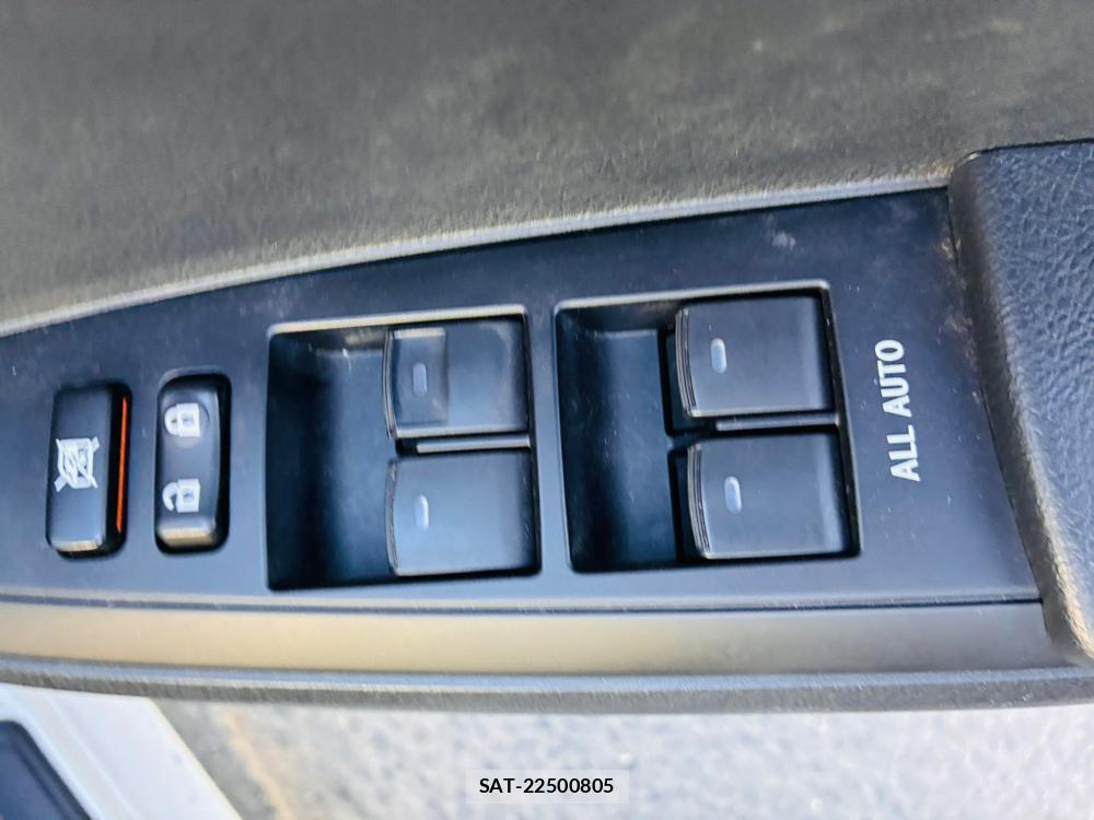 Toyota COROLLA FIELDER 2019-06 8056486-22