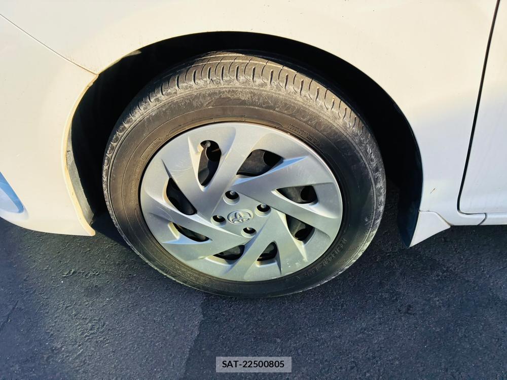 Toyota COROLLA FIELDER 2019-06 8056486-30