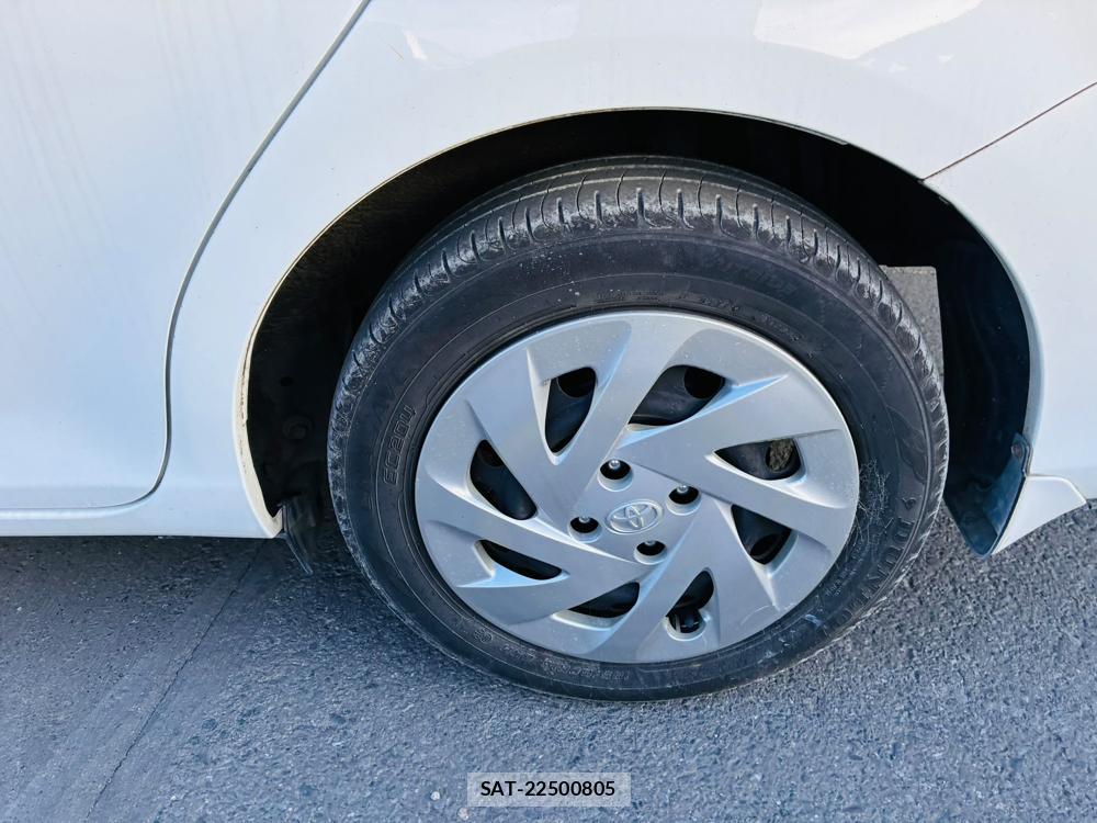 Toyota COROLLA FIELDER 2019-06 8056486-31