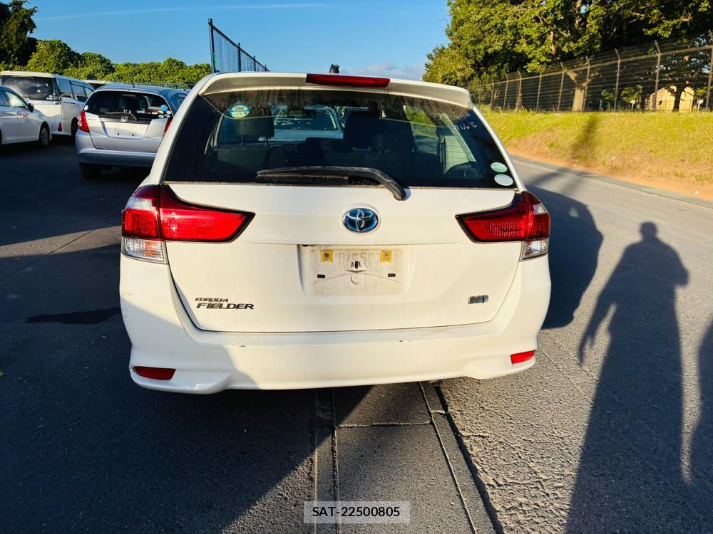 Toyota COROLLA FIELDER 2019-06 8056486-3