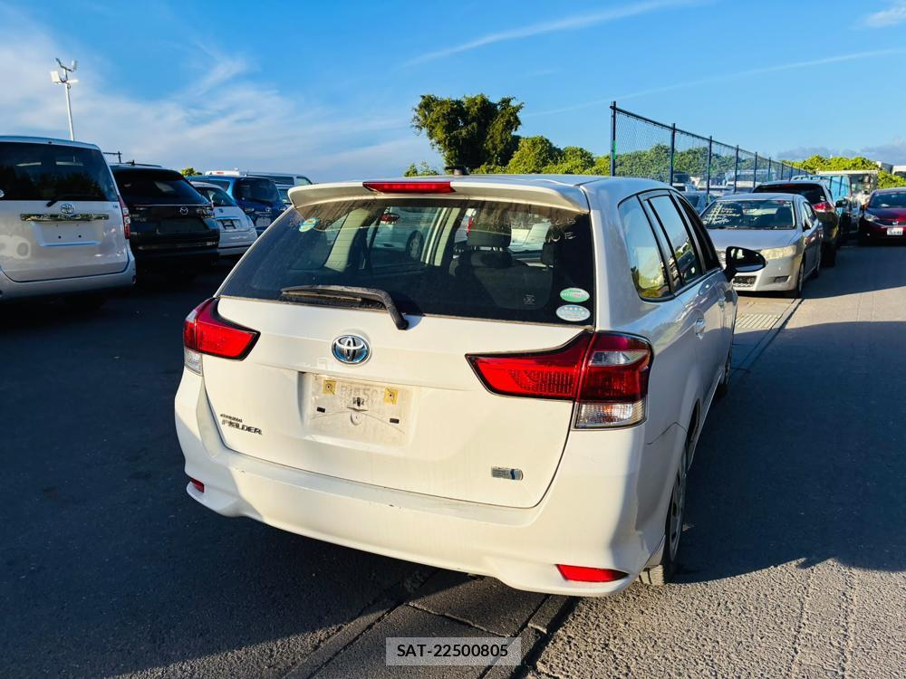 Toyota COROLLA FIELDER 2019-06 8056486-4