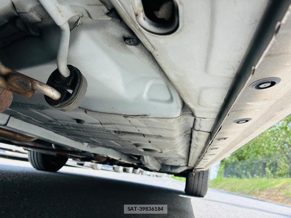 Toyota COROLLA FIELDER 2019-07 8298902-38