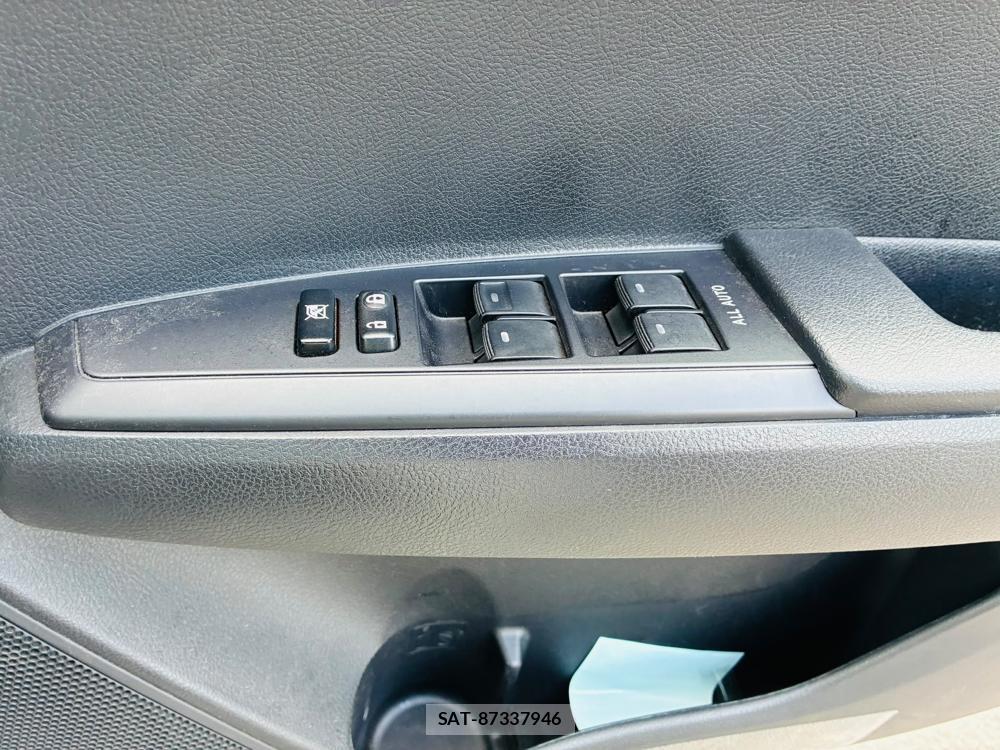 Toyota COROLLA FIELDER 2019-03 8298899-21