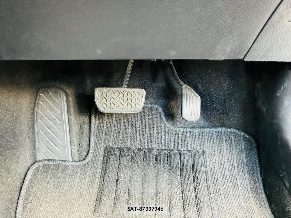 Toyota COROLLA FIELDER 2019-03 8298899-24