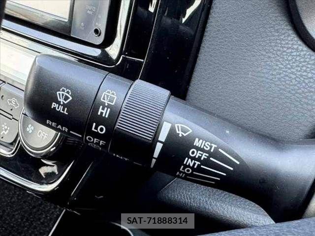 Toyota COROLLA FIELDER 2016-03 8561490-26