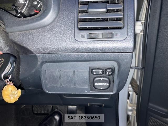 Toyota COROLLA FIELDER 2010-10 8658485-21