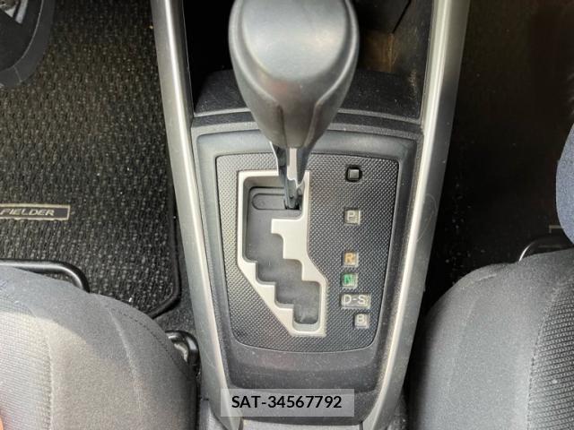 Toyota COROLLA FIELDER 2013-10 8658479-15