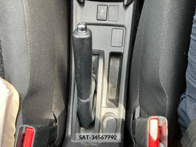 Toyota COROLLA FIELDER 2013-10 8658479-17