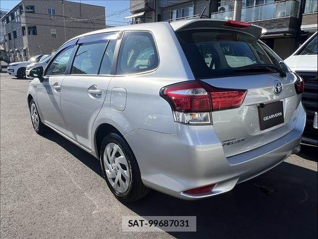 Toyota COROLLA FIELDER 2018-09 8658478-9