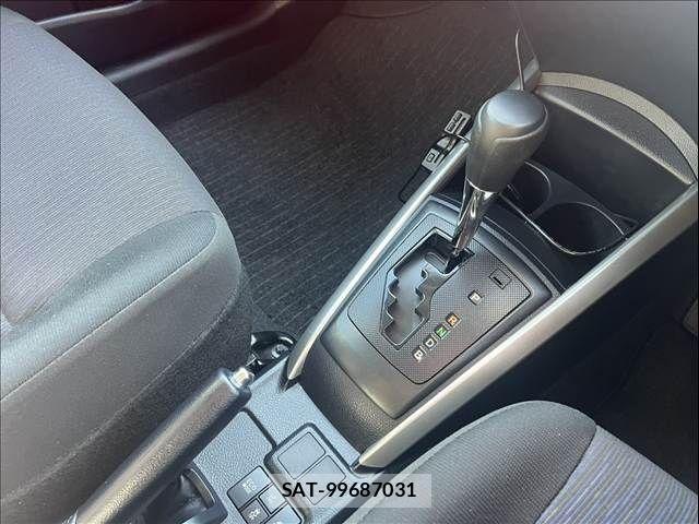 Toyota COROLLA FIELDER 2018-09 8658478-19