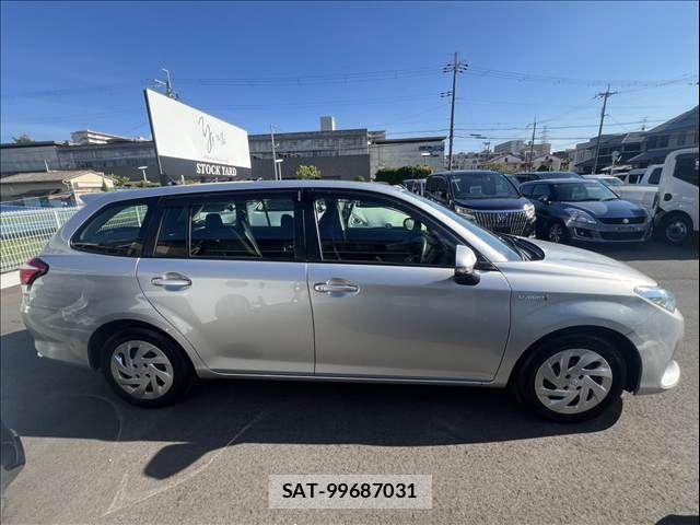 Toyota COROLLA FIELDER 2018-09 8658478-5