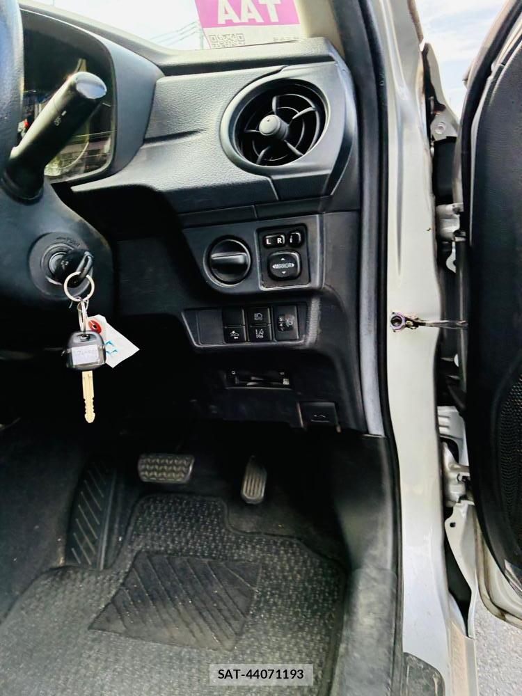 Toyota COROLLA FIELDER 2019-07 8614503-16