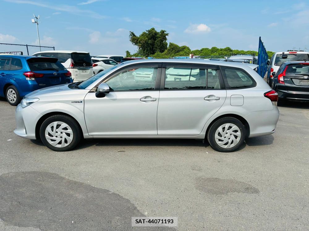 Toyota COROLLA FIELDER 2019-07 8614503-1