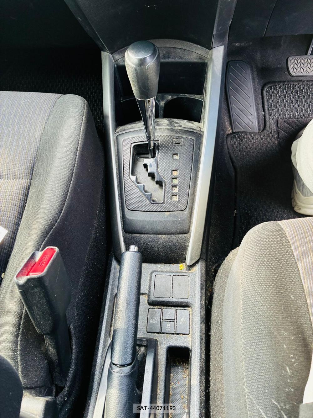 Toyota COROLLA FIELDER 2019-07 8614503-21