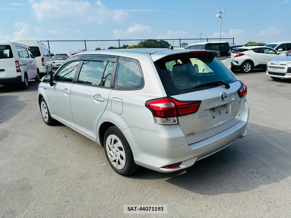 Toyota COROLLA FIELDER 2019-07 8614503-2
