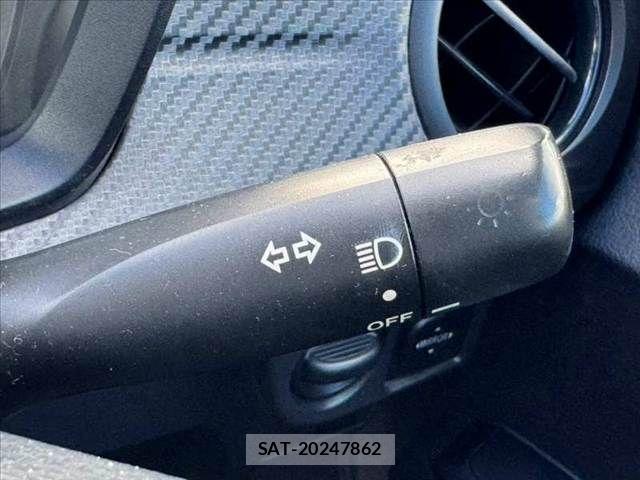 Toyota COROLLA FIELDER 2012-11 8685327-24