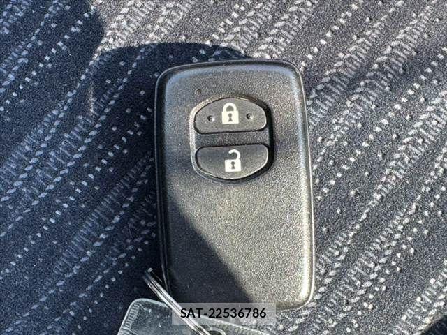 Toyota COROLLA FIELDER 2012-07 8685328-6