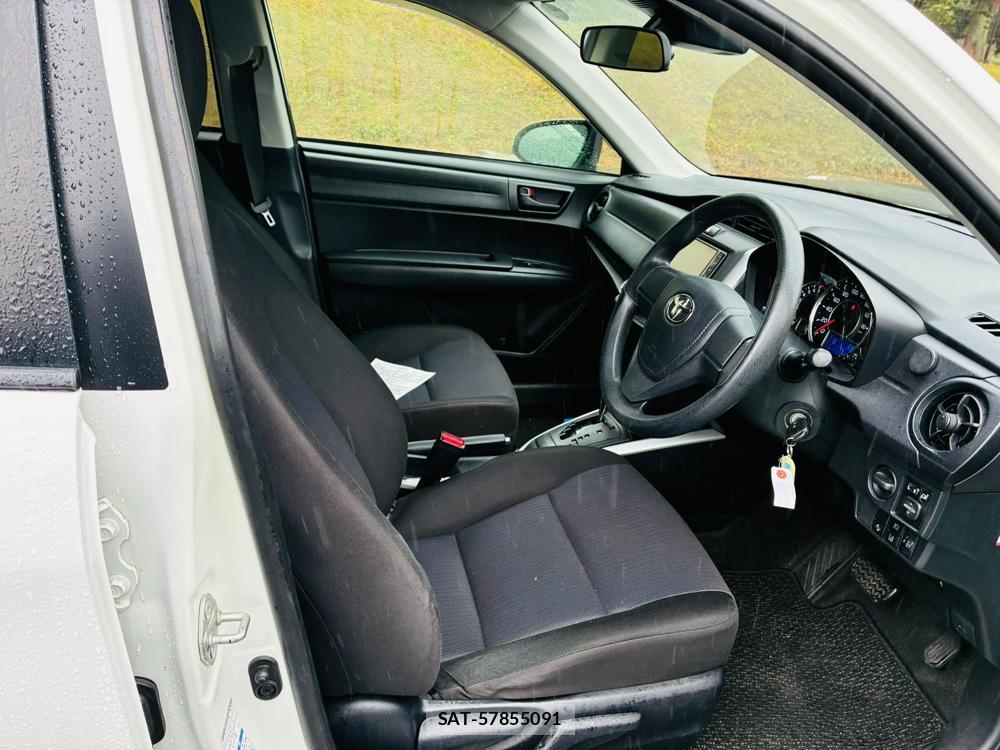 Toyota COROLLA FIELDER 2019-07 8590883-11