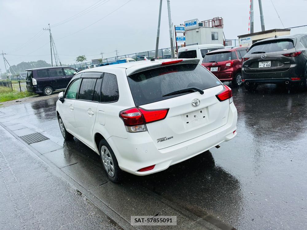 Toyota COROLLA FIELDER 2019-07 8590883-2