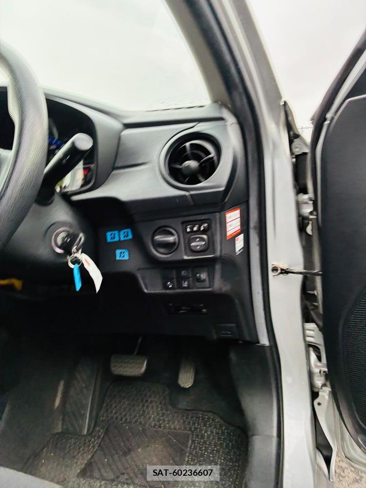 Toyota COROLLA FIELDER 2019-08 8656634-16