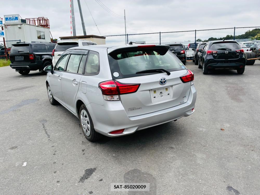 Toyota COROLLA FIELDER 2019-08 8648645-2