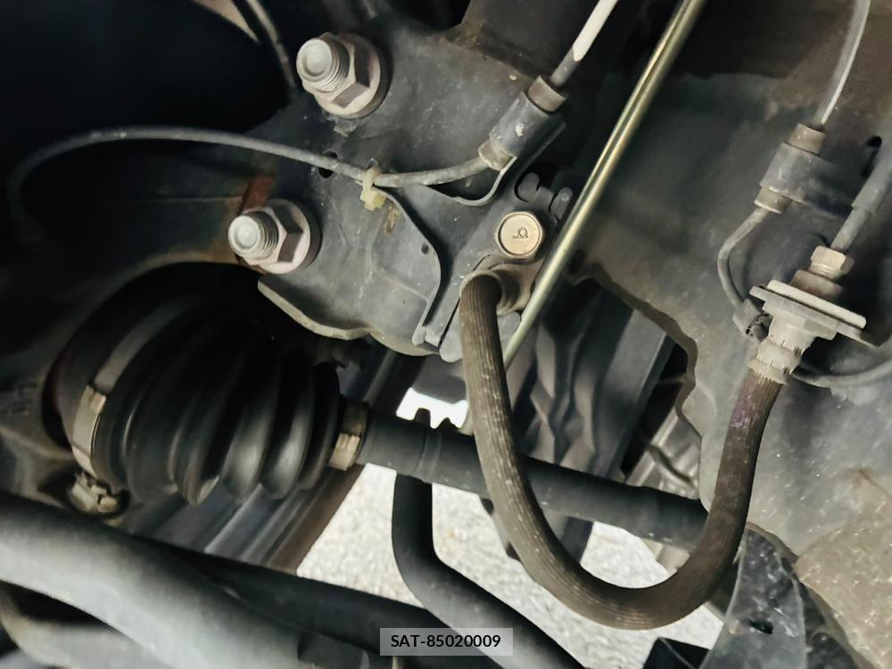 Toyota COROLLA FIELDER 2019-08 8648645-33