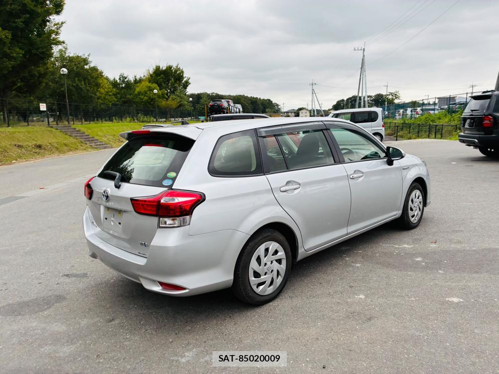 Toyota COROLLA FIELDER 2019-08 8648645-4