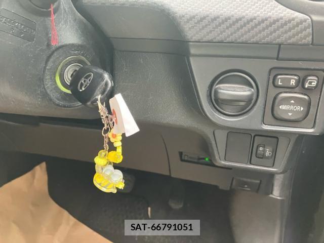 Toyota COROLLA FIELDER 2012-07 8795549-11