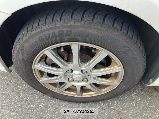 Toyota COROLLA FIELDER 2014-02 8795550-10