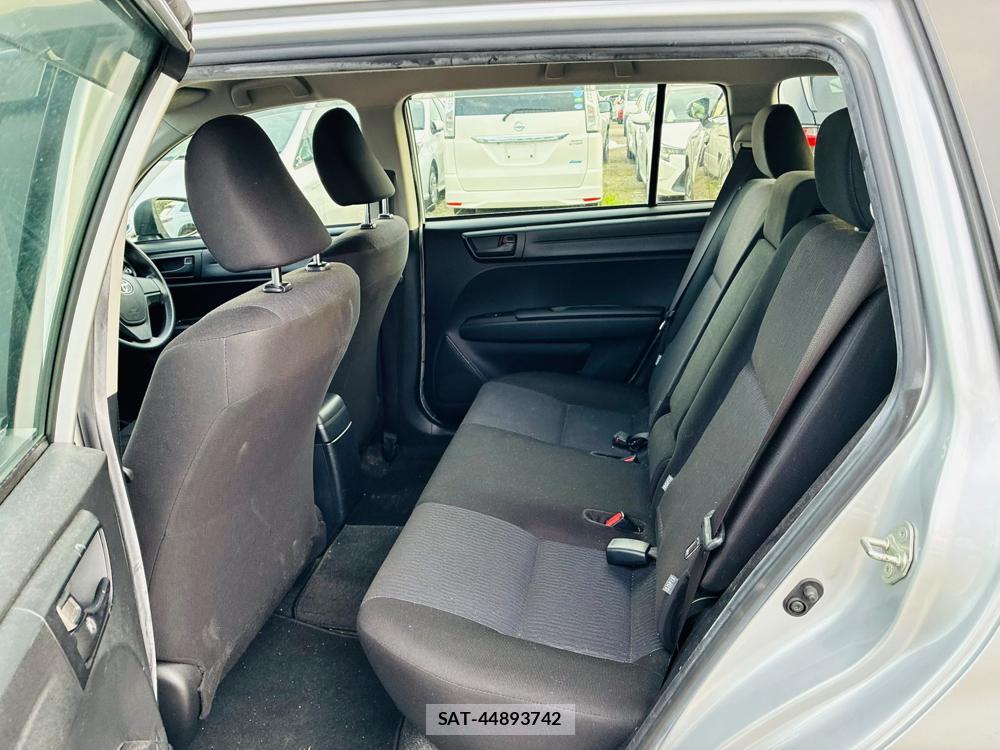 Toyota COROLLA FIELDER 2019-08 8684888-9