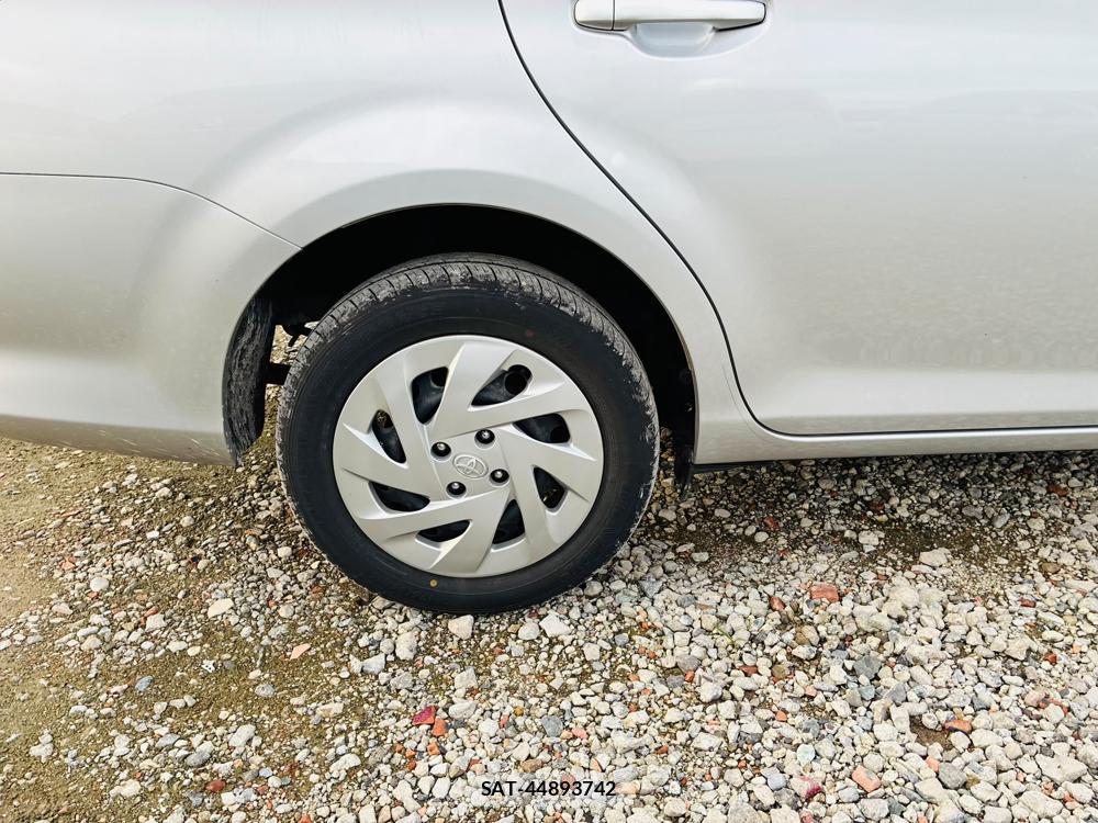 Toyota COROLLA FIELDER 2019-08 8684888-27