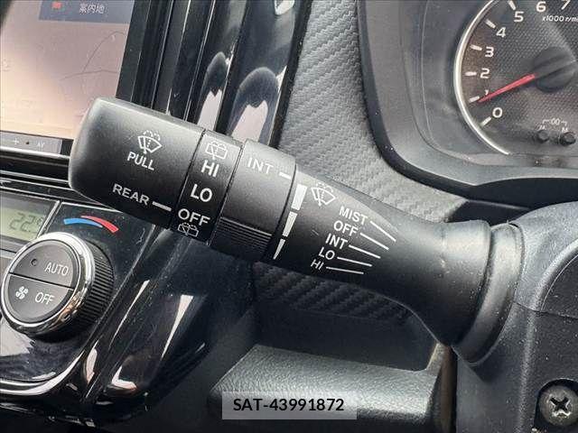 Toyota COROLLA FIELDER 2013-05 8828309-23