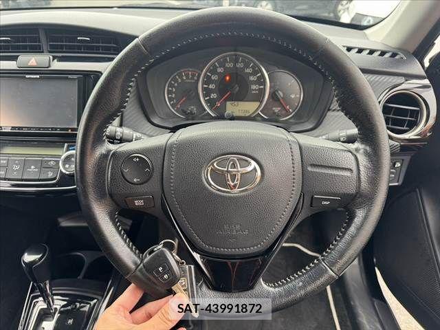 Toyota COROLLA FIELDER 2013-05 8828309-6