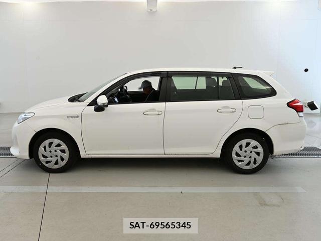 Toyota COROLLA FIELDER 2019-09 8842996-1