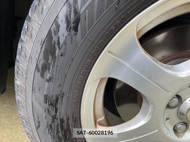 Toyota COROLLA FIELDER 2009-11 8848517-7