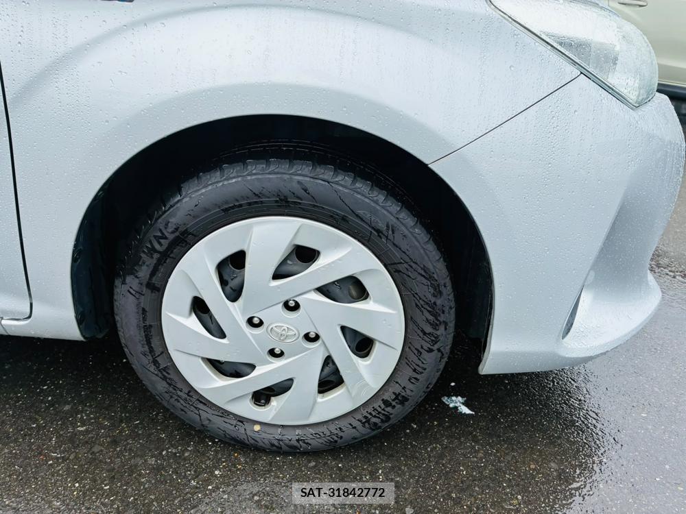 Toyota COROLLA FIELDER 2019-08 8801849-27