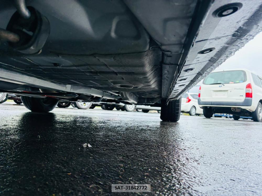 Toyota COROLLA FIELDER 2019-08 8801849-35