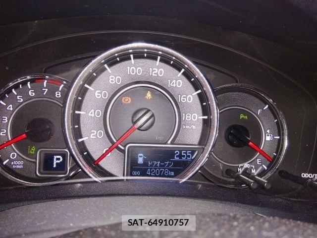 Toyota COROLLA FIELDER 2017-10 8870673-3
