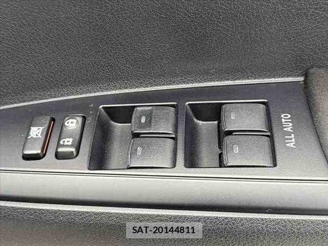 Toyota COROLLA FIELDER 2016-10 8879166-27
