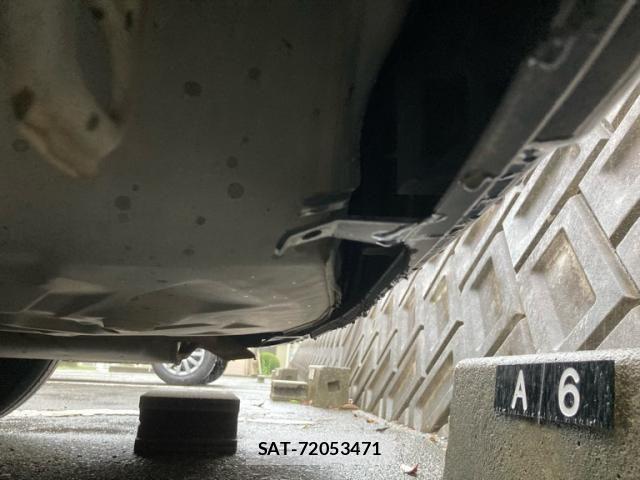 Toyota COROLLA FIELDER 2005-07 8879170-11