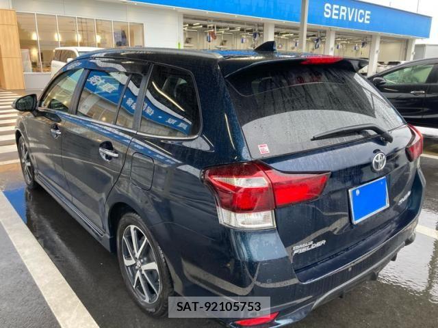 Toyota COROLLA FIELDER 2017-11 8879164-1