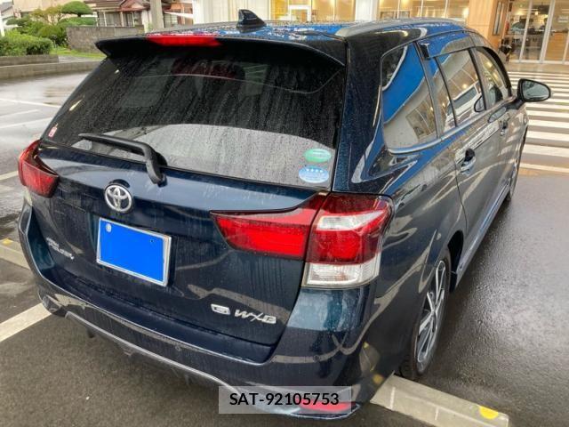 Toyota COROLLA FIELDER 2017-11 8879164-2