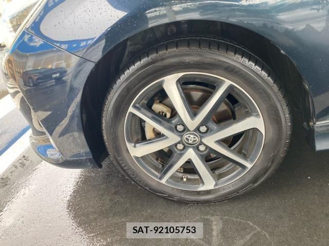 Toyota COROLLA FIELDER 2017-11 8879164-3