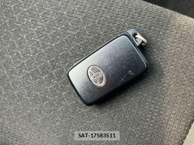 Toyota COROLLA FIELDER 2023-03 6814285-18